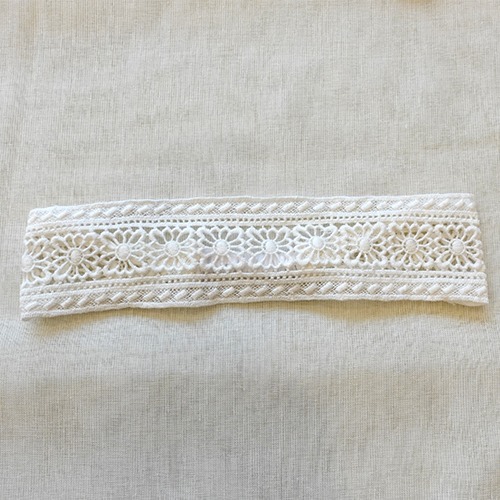 Lacey Hairband (white)