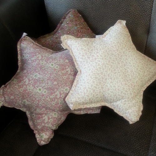 Mini Star Cushion (D)