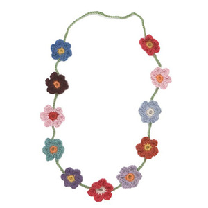 Oeuf Alpaca Flower Necklace