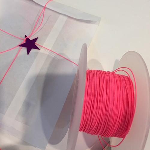 String Roll - neon pink
