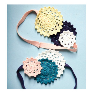 Headband with crochet pinwheels